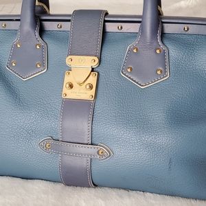 Authentic  Louis Vuitton Bag * Super Condition *